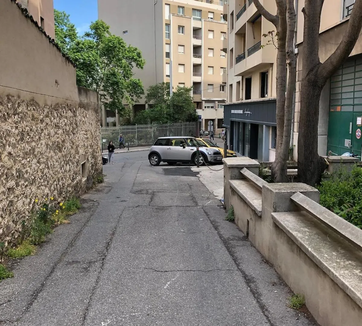 Studio Calme Et Cosy Proche De La Gare Saint Charles Marseille 0*,